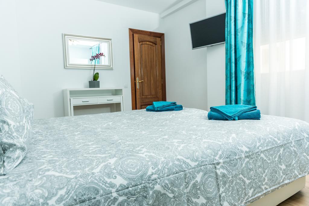 Modern Apartment Playa バレンシア エクステリア 写真