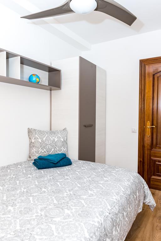 Modern Apartment Playa バレンシア エクステリア 写真